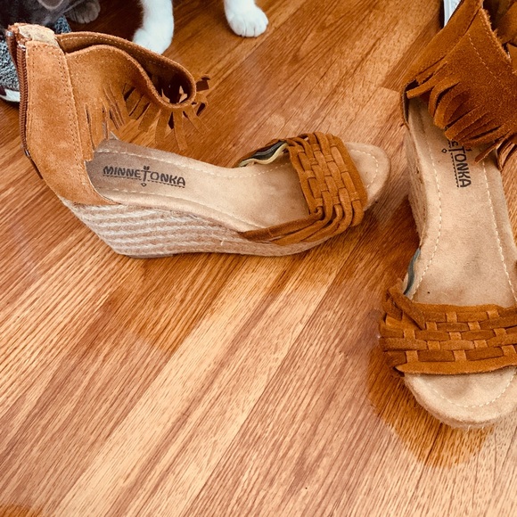 Brown Wedges - Picture 2 of 2